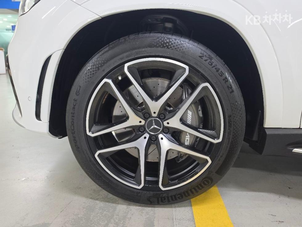 Mercedes-Benz GLE — miniaturë 27