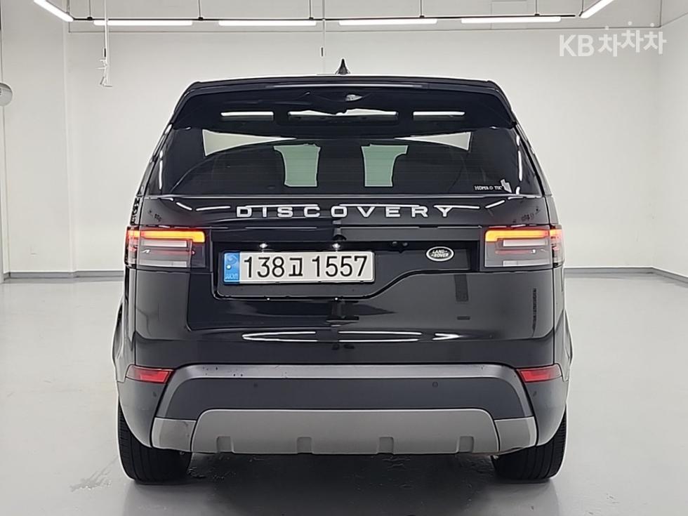 2018 Land Rover 5 photo