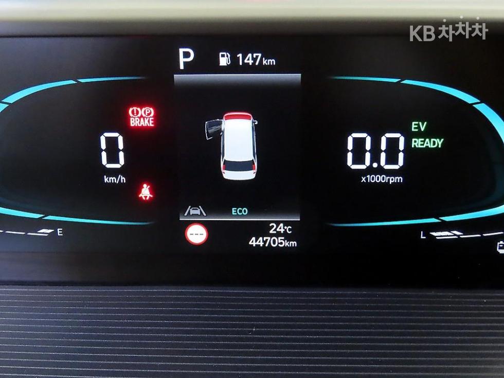 Hyundai Staria — miniaturë 8