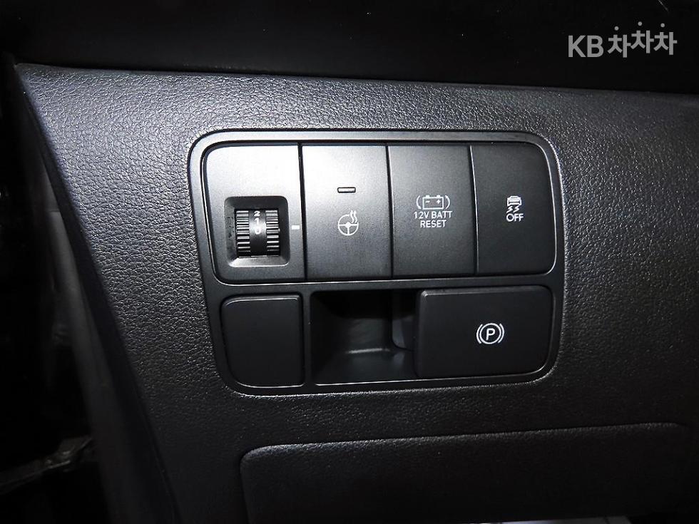 Hyundai Staria — miniaturë 12