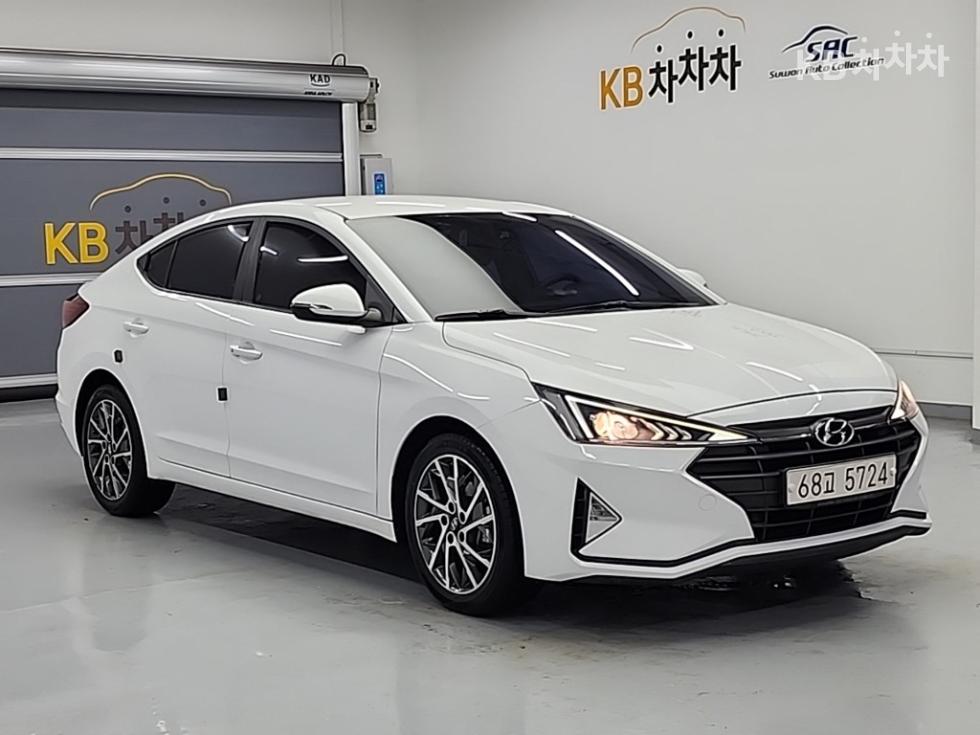 2018 Hyundai AD photo