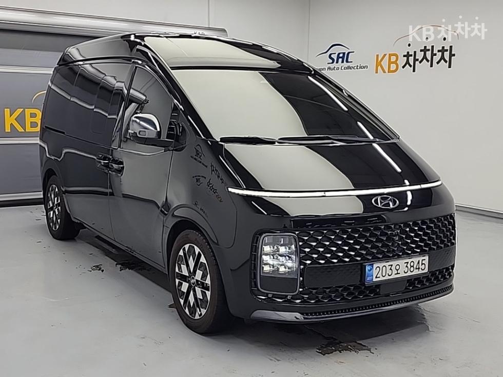 Hyundai Staria — miniaturë 4