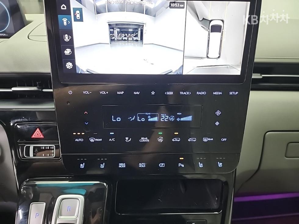 Hyundai Staria — miniaturë 10