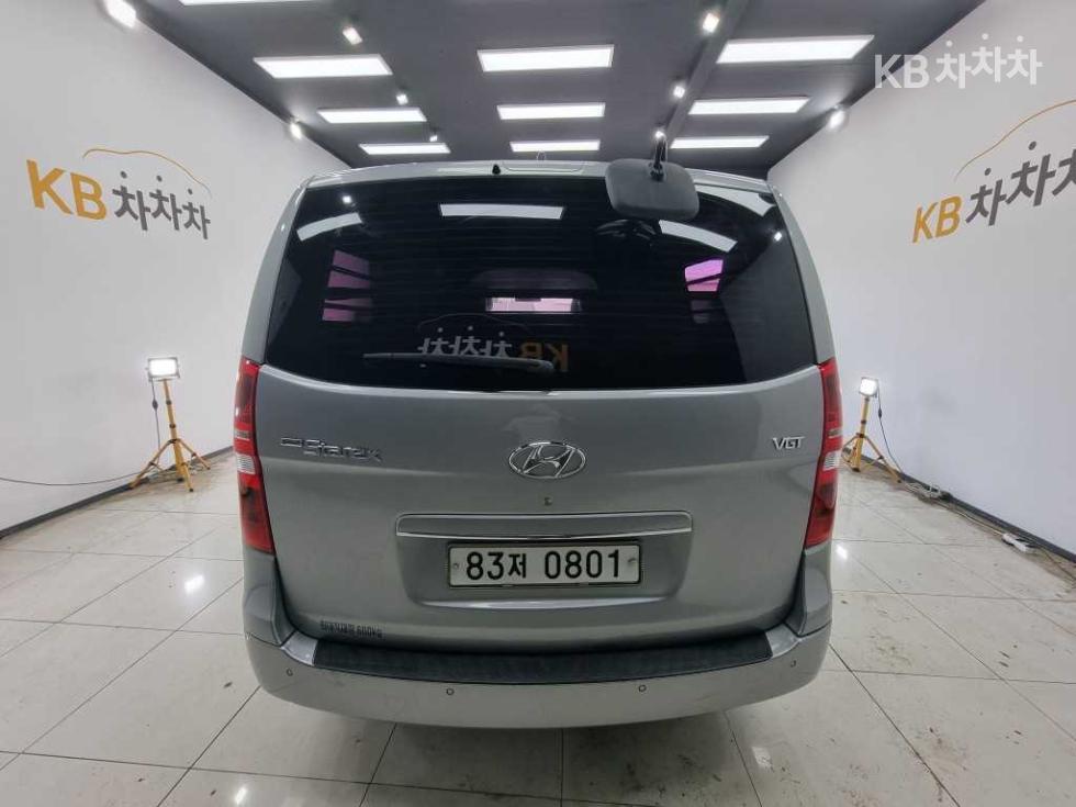Hyundai Starex — miniaturë 3