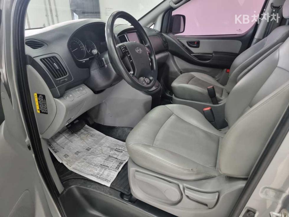 Hyundai Starex — miniaturë 6