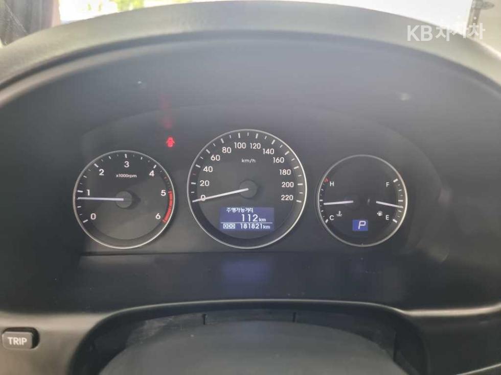 Hyundai Starex — miniaturë 11