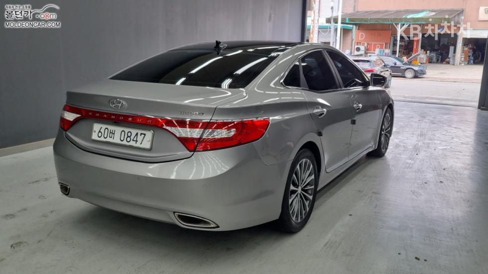 Hyundai Grandeur — miniaturë 2