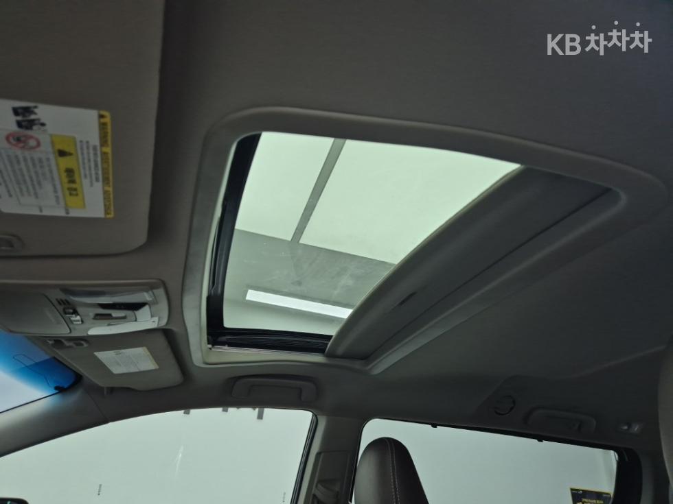 Toyota Sienna — miniaturë 13