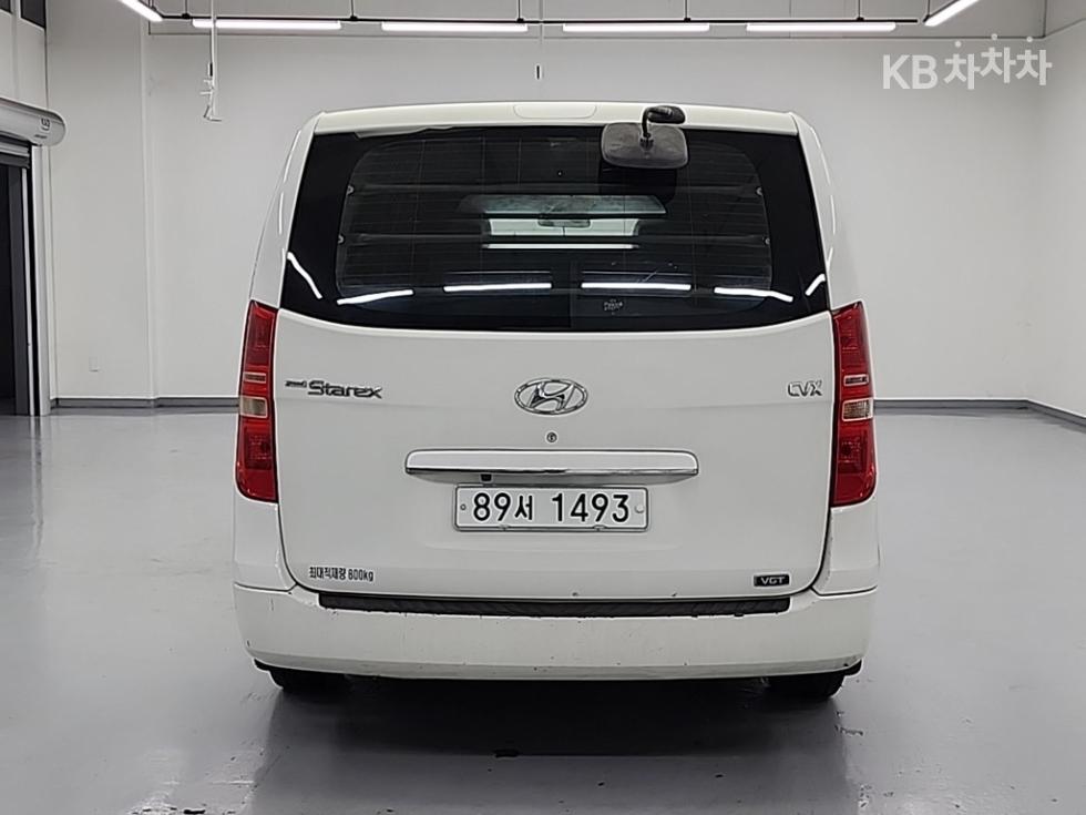 Hyundai Starex — miniaturë 3