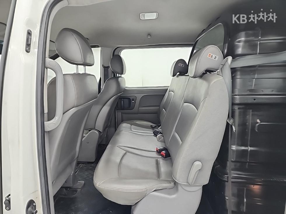 Hyundai Starex — miniaturë 12