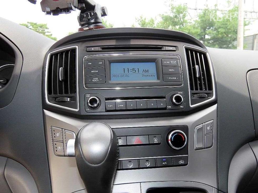 Hyundai Starex — miniaturë 13