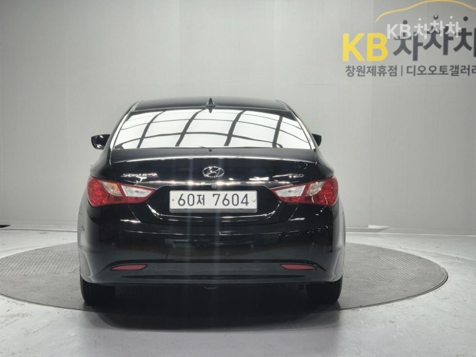 Hyundai Sonata — miniaturë 5