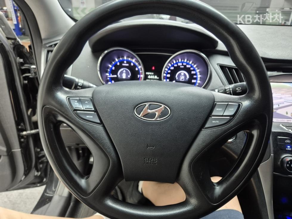 Hyundai Sonata — miniaturë 8