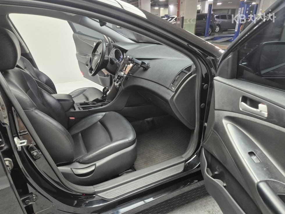 Hyundai Sonata — miniaturë 14