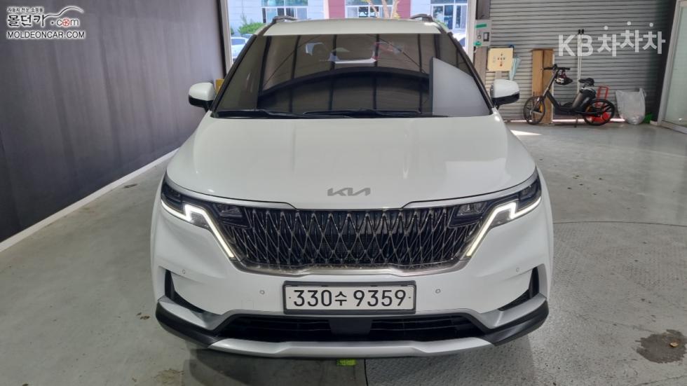 Kia Carnival — miniaturë 3
