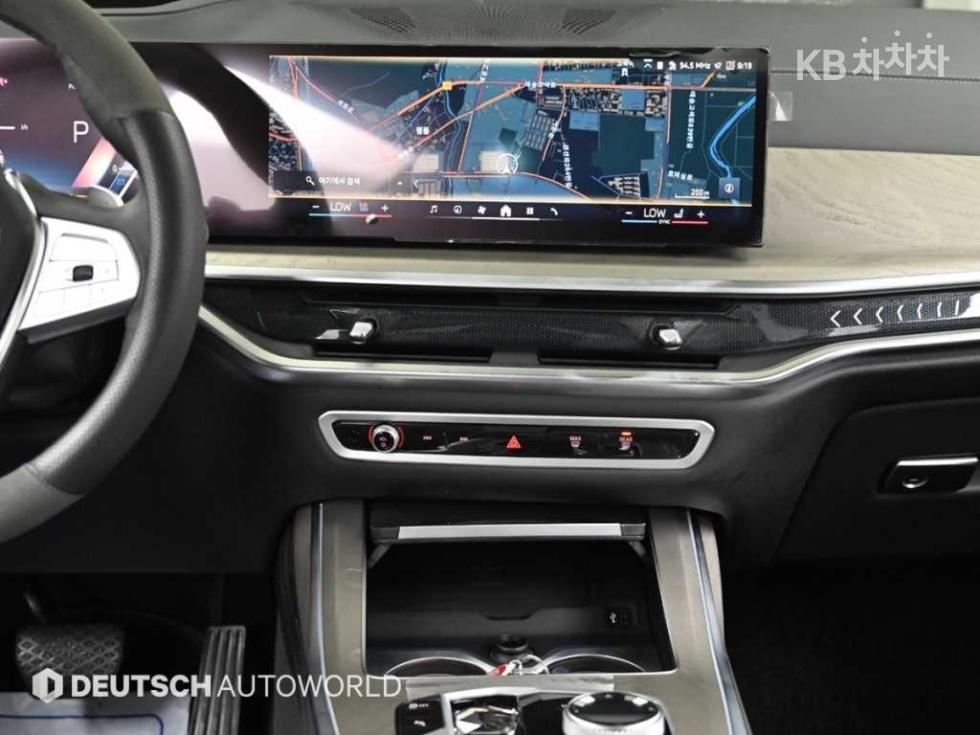 BMW X7 — miniaturë 14