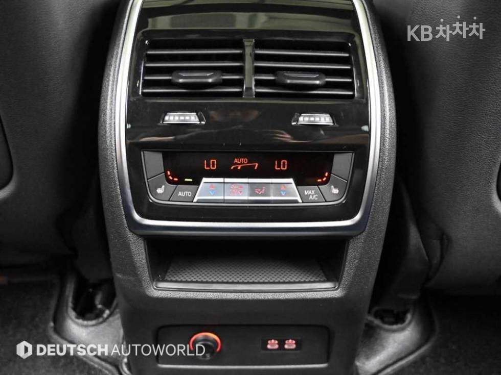 BMW X7 — miniaturë 16