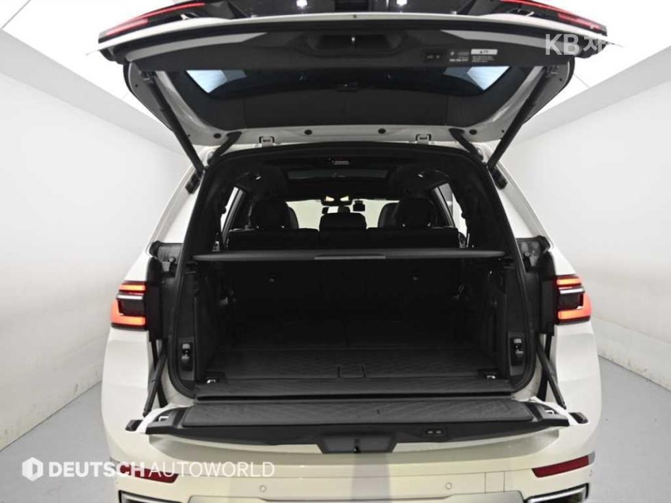 BMW X7 — miniaturë 19