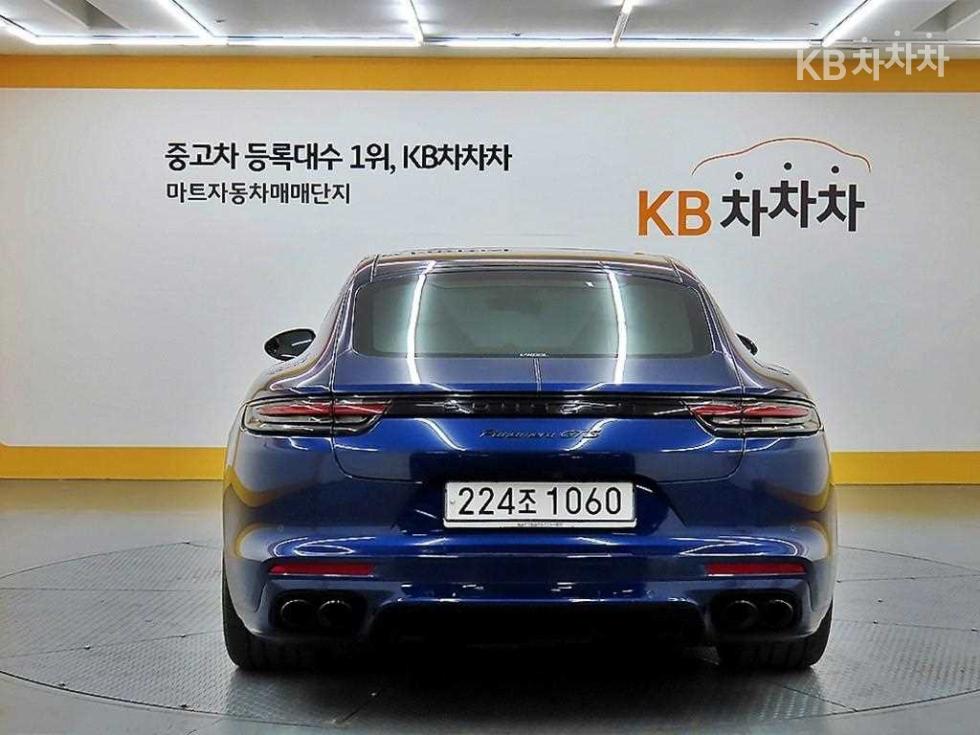 Porsche Panamera — miniaturë 3