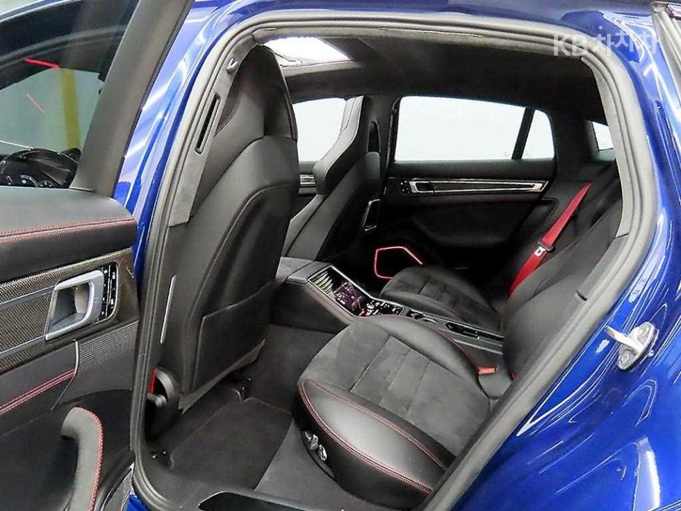 Porsche Panamera — miniaturë 6