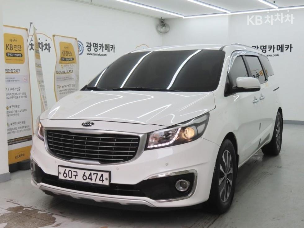 Kia Carnival — miniaturë 2