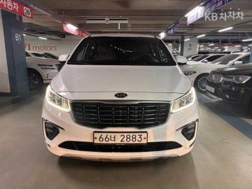 Kia Carnival 7인승 2.2 디젤 리무진 — foto 1