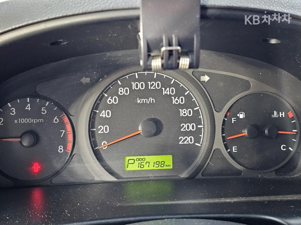 Hyundai Starex — miniaturë 7
