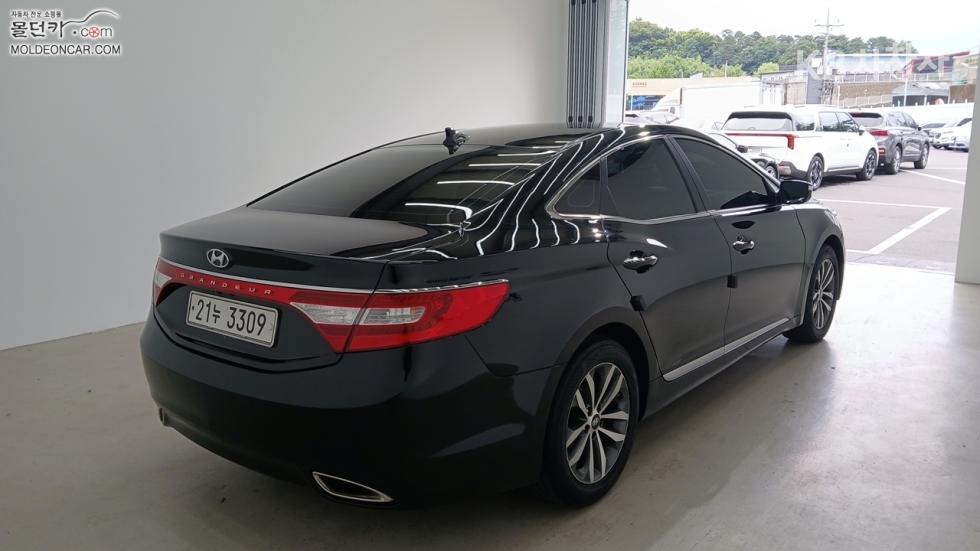 Hyundai Grandeur — miniaturë 2