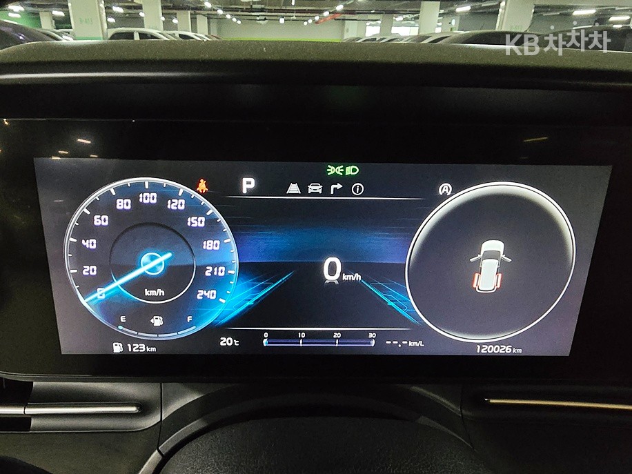 Kia Carnival — miniaturë 19