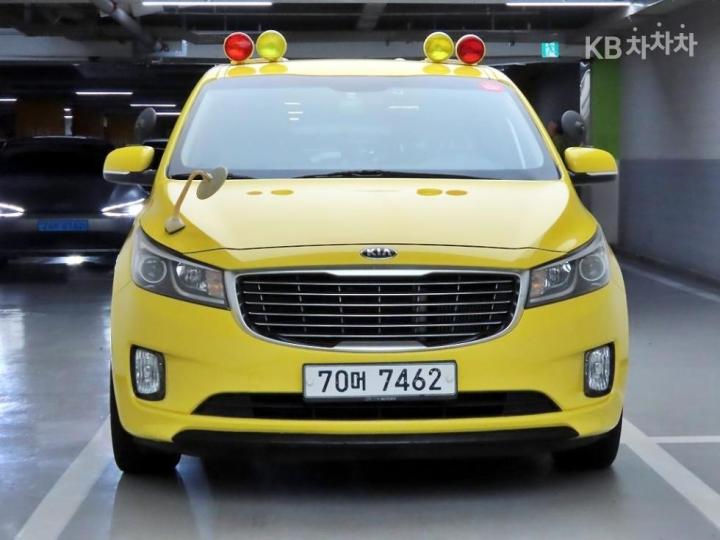 Kia Carnival 11인승 2.2 디젤 — foto 1