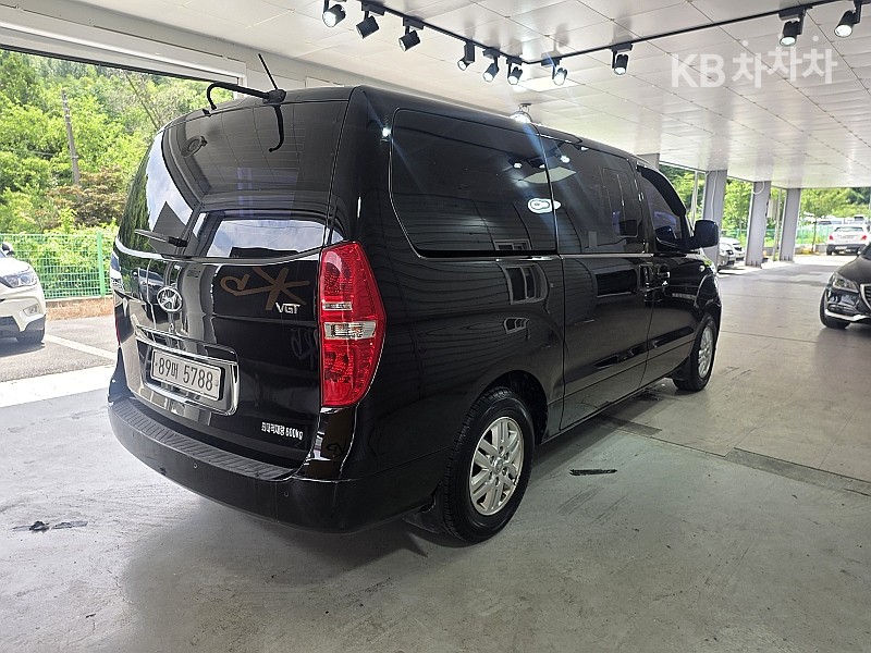 Hyundai Starex — miniaturë 4