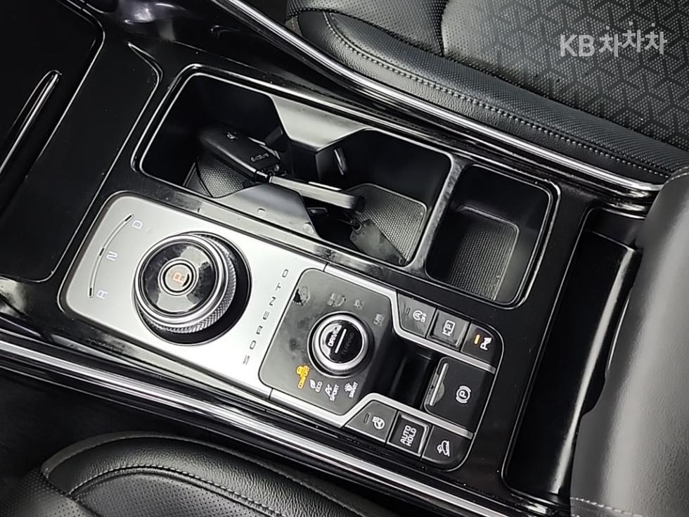 2022 Kia MQ4 photo
