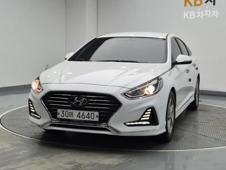 Hyundai Sonata 2.0 Modern — foto 1