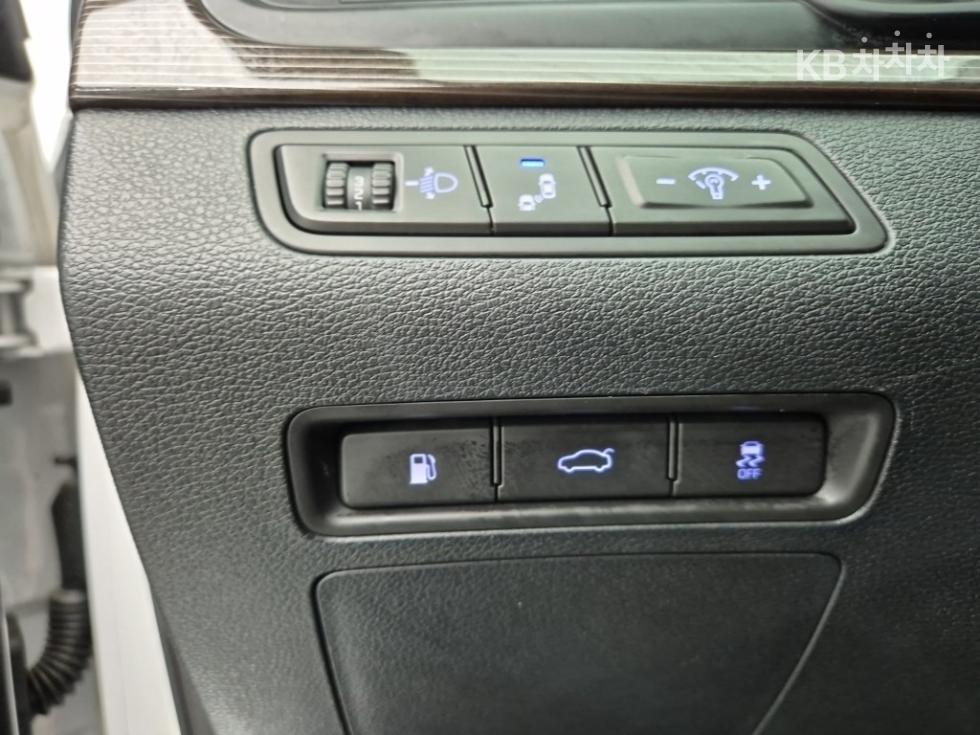 Hyundai Sonata — miniaturë 17