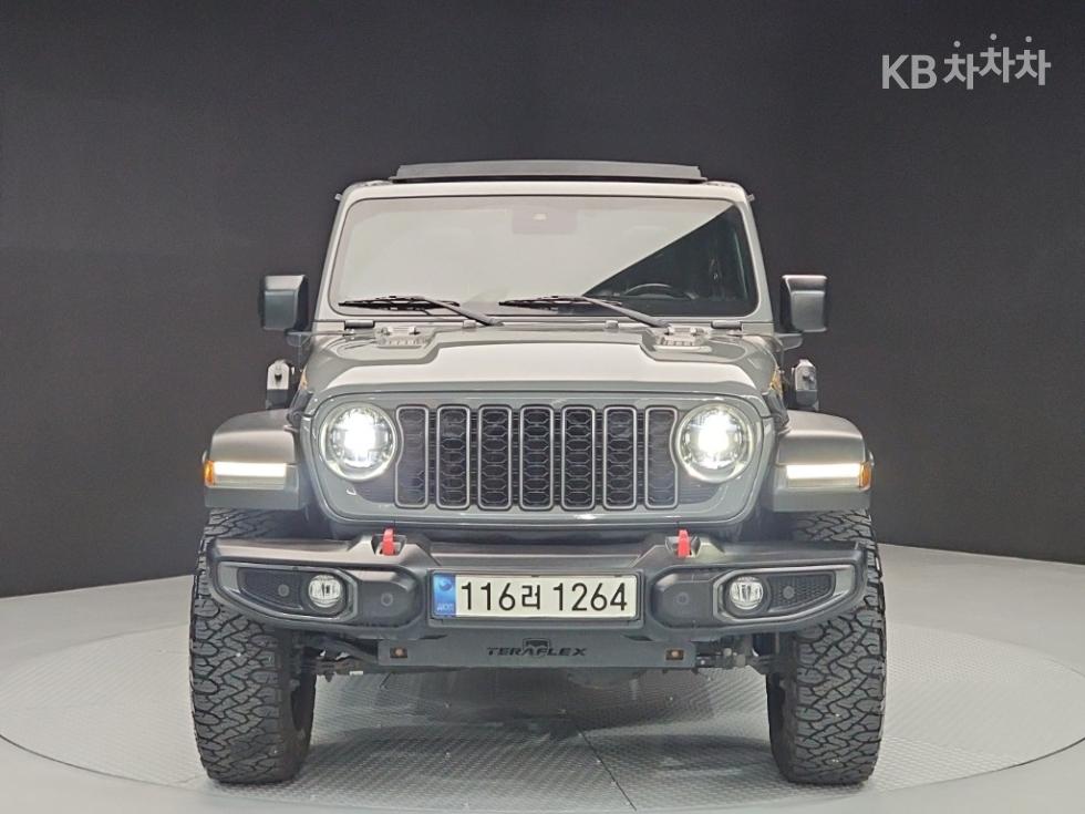 2023 Jeep (JL) photo