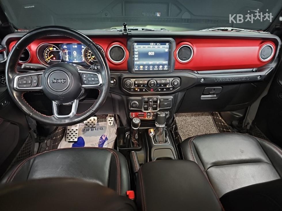 2023 Jeep (JL) photo