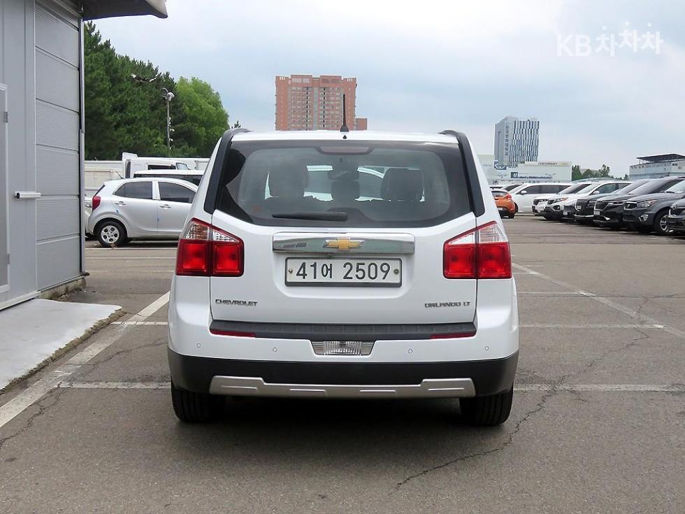 Chevrolet Orlando — miniaturë 3