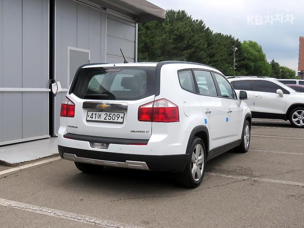 Chevrolet Orlando — miniaturë 4