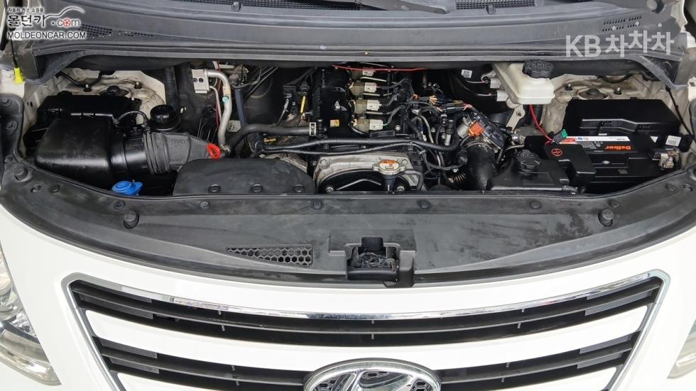 Hyundai Starex — miniaturë 8