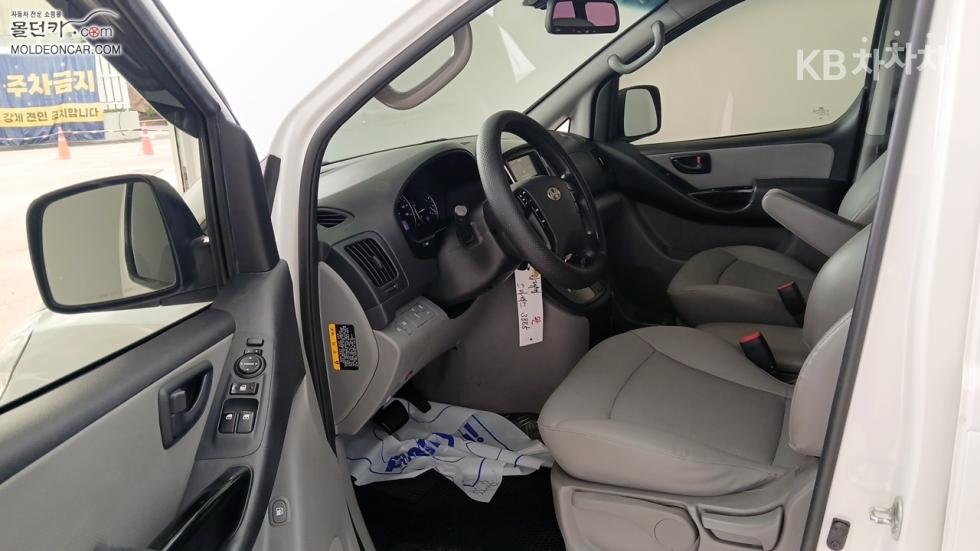 Hyundai Starex — miniaturë 9