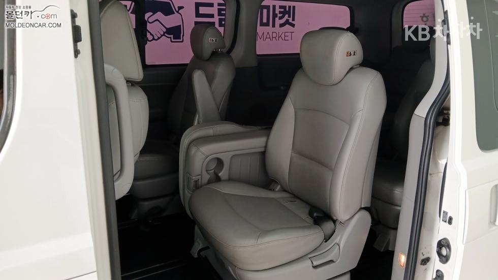 Hyundai Starex — miniaturë 15
