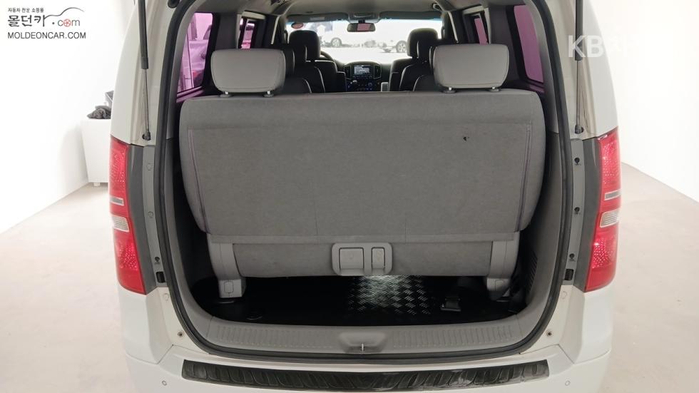 Hyundai Starex — miniaturë 16