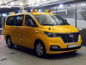 Hyundai Starex 어린이버스 15인승 — foto 1