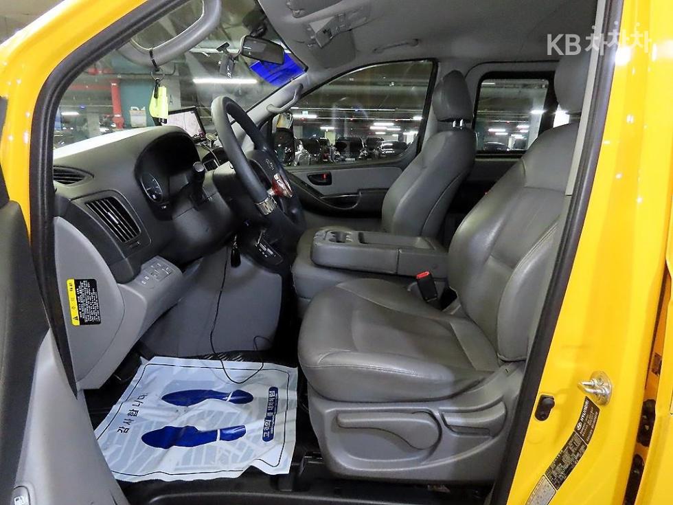 Hyundai Starex — miniaturë 6