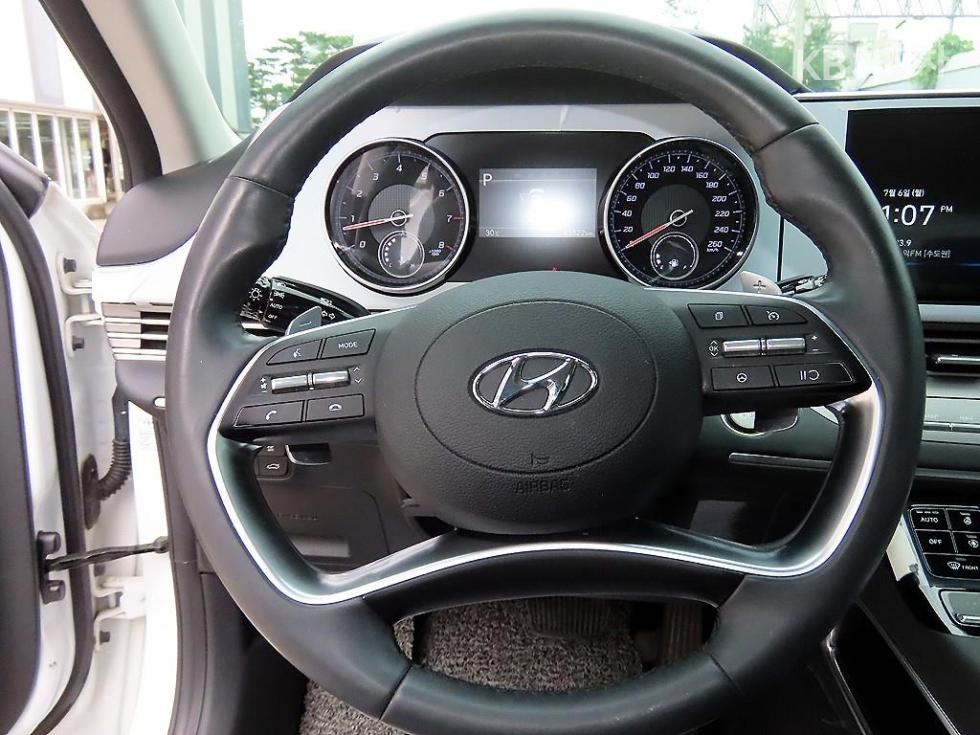 Hyundai Grandeur — miniaturë 8