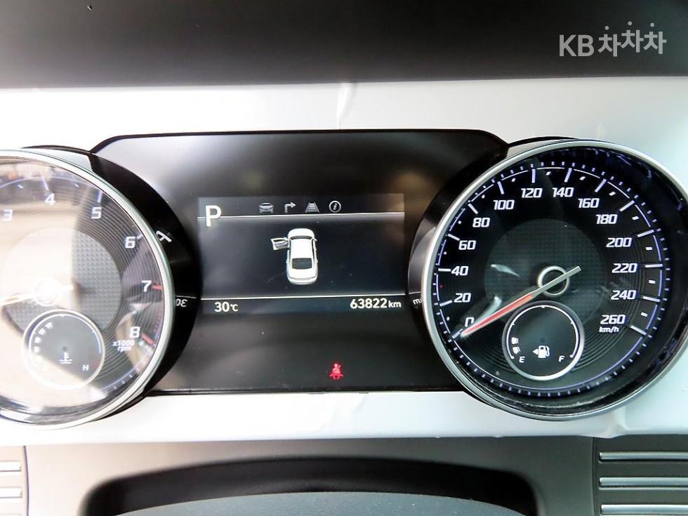 Hyundai Grandeur — miniaturë 9