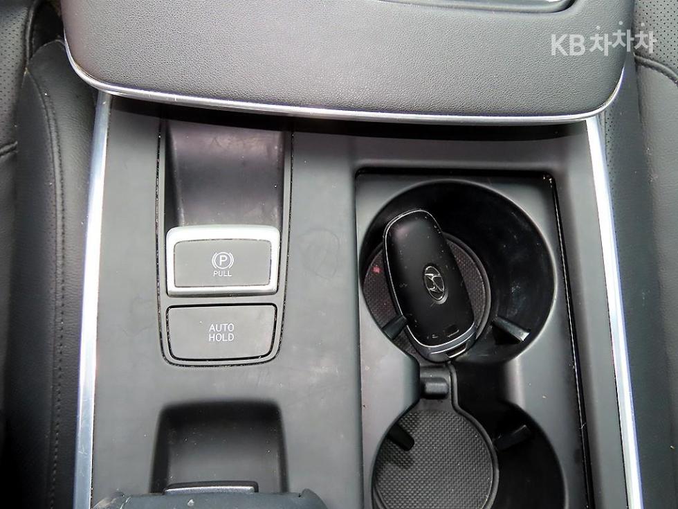 Hyundai Grandeur — miniaturë 13