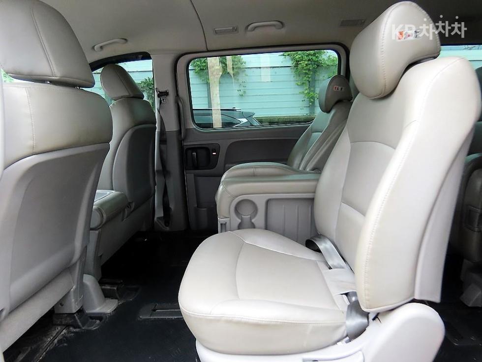 Hyundai Starex — miniaturë 6