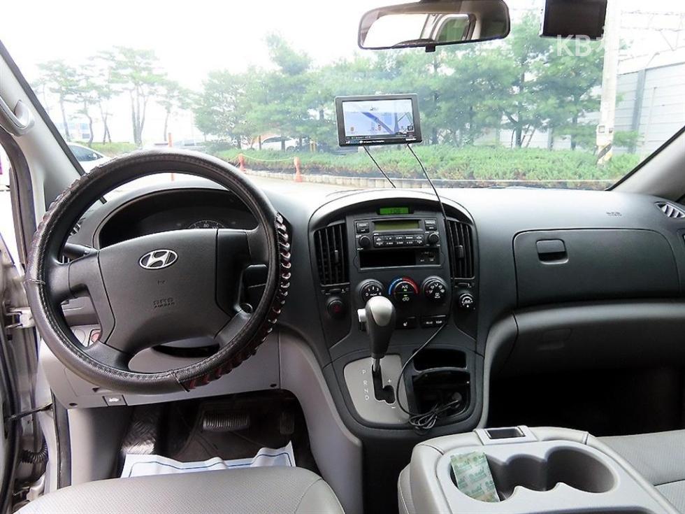 Hyundai Starex — miniaturë 8
