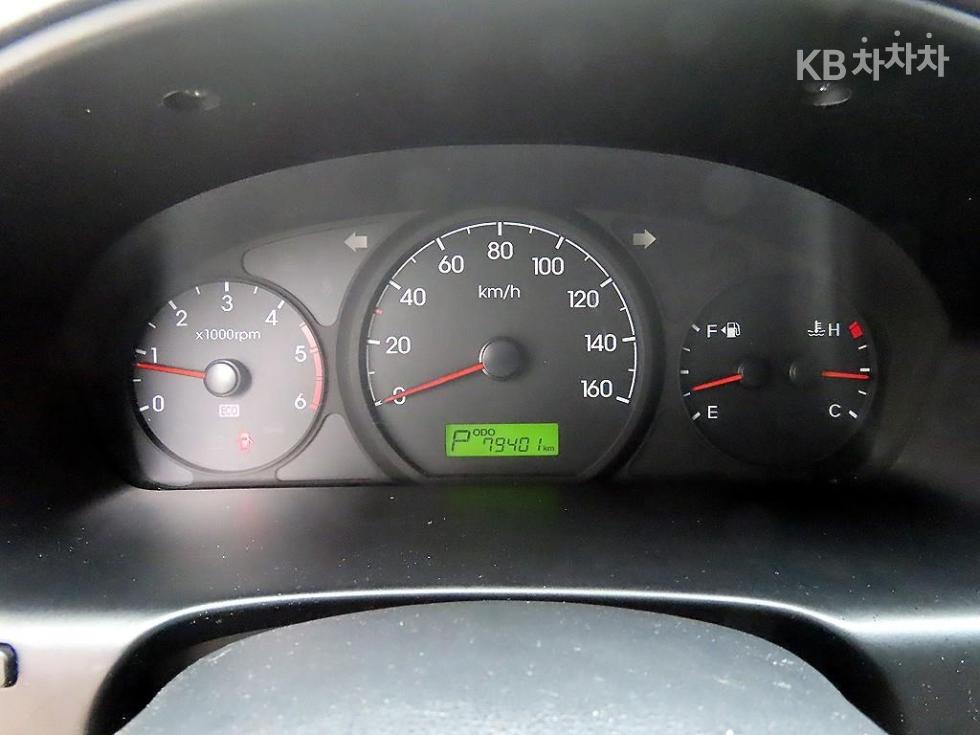 Hyundai Starex — miniaturë 10